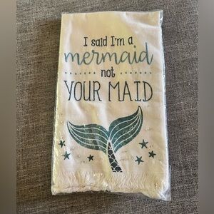 Mermaid cream colored tea towel, 20” x 18”, NWT